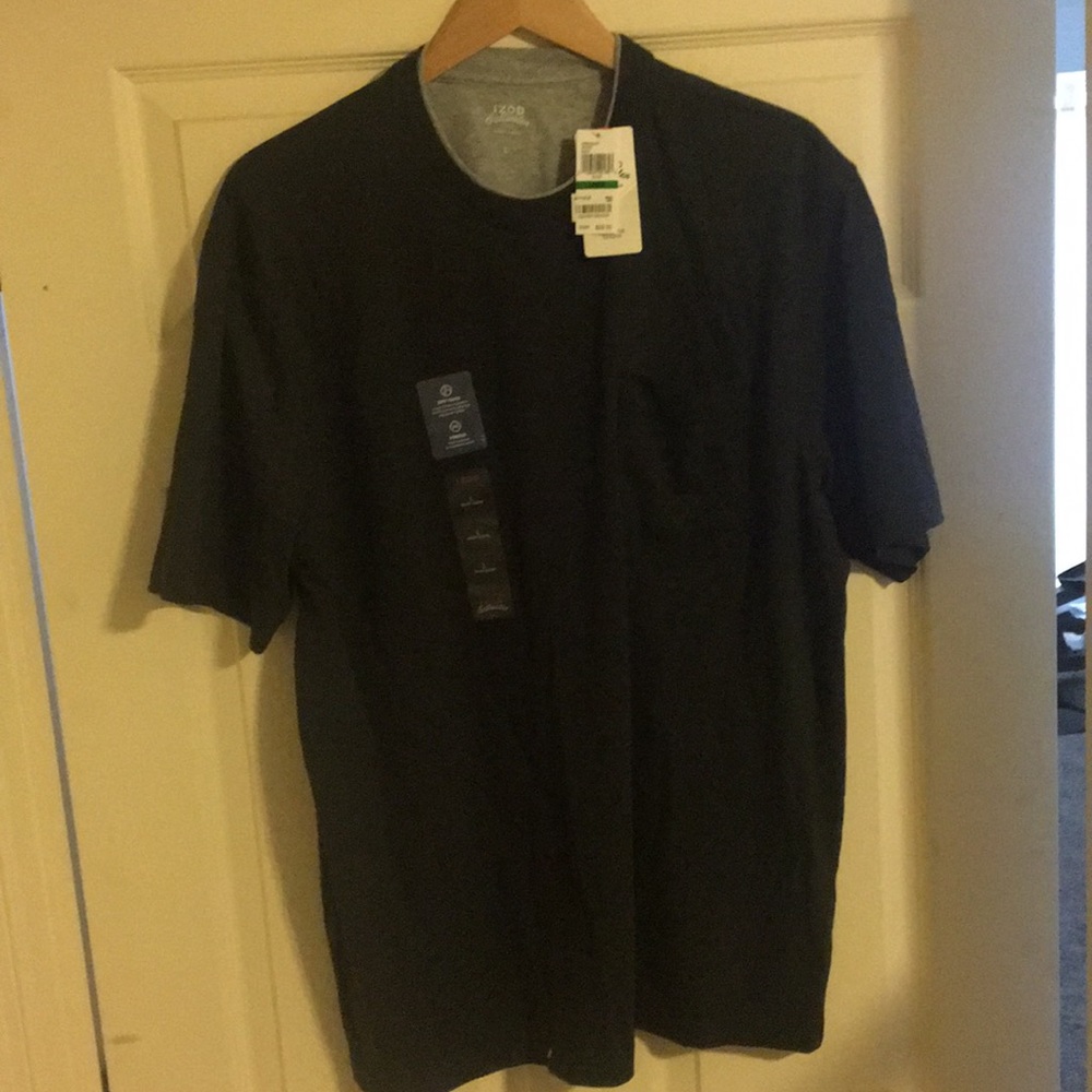 New Large t shirt.